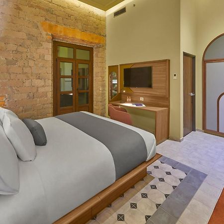 City Centro By Marriott San Luis Potosi Bagian luar foto