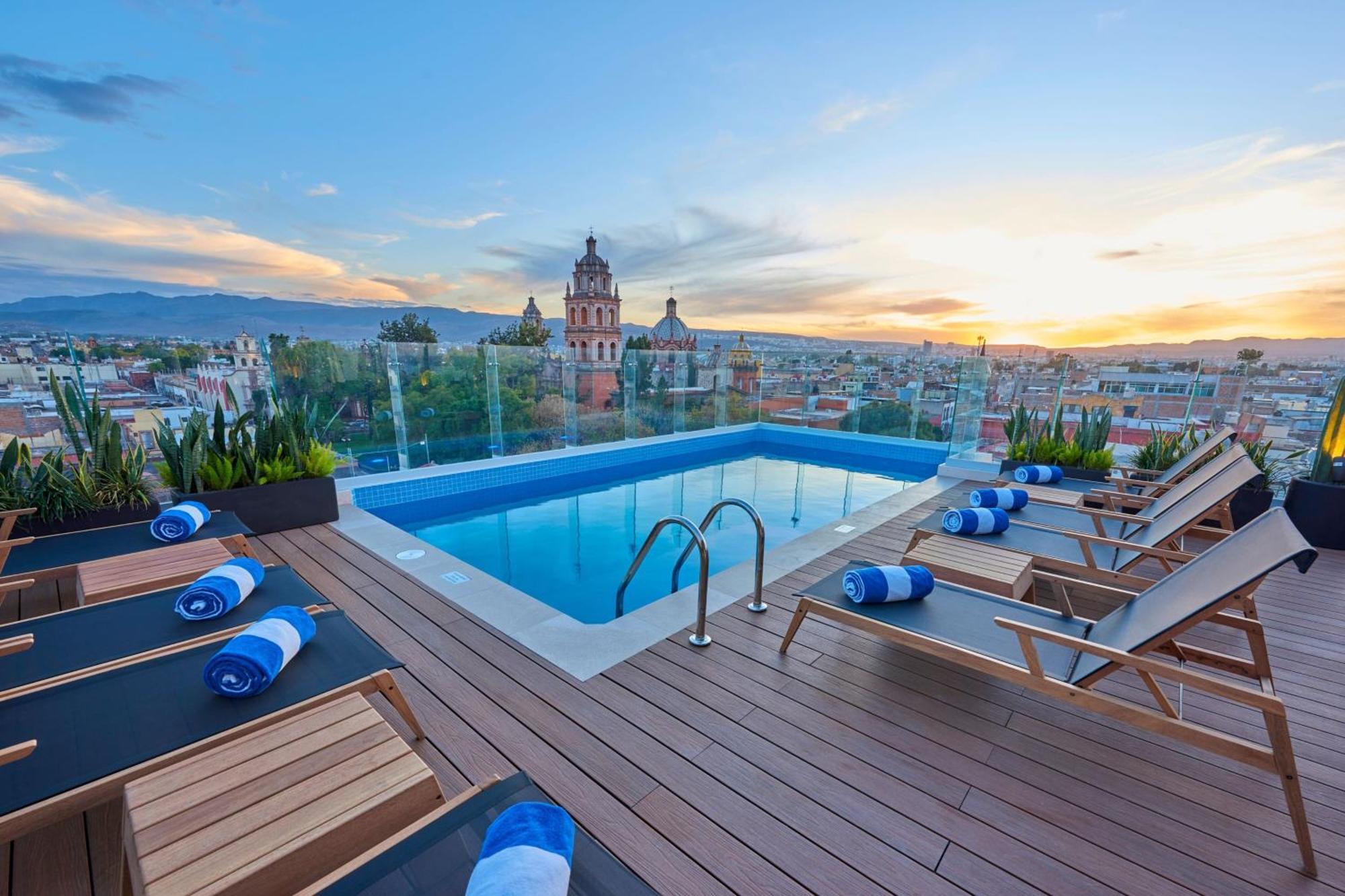 City Centro By Marriott San Luis Potosi Bagian luar foto