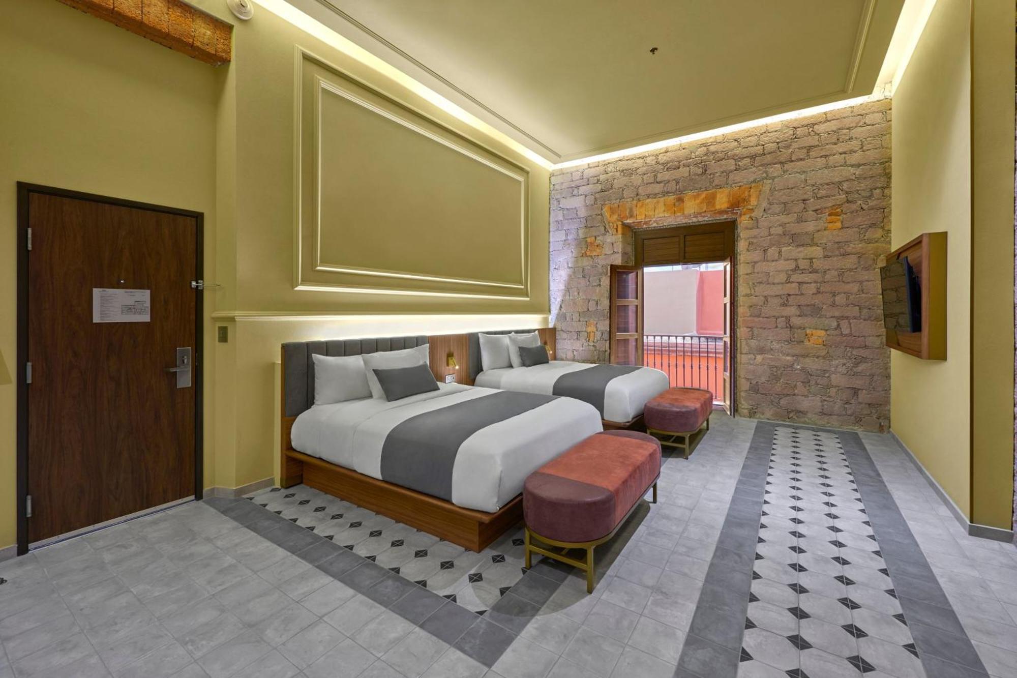 City Centro By Marriott San Luis Potosi Bagian luar foto