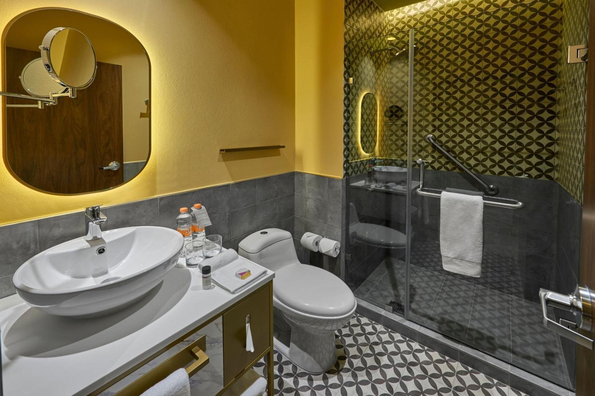 City Centro By Marriott San Luis Potosi Bagian luar foto