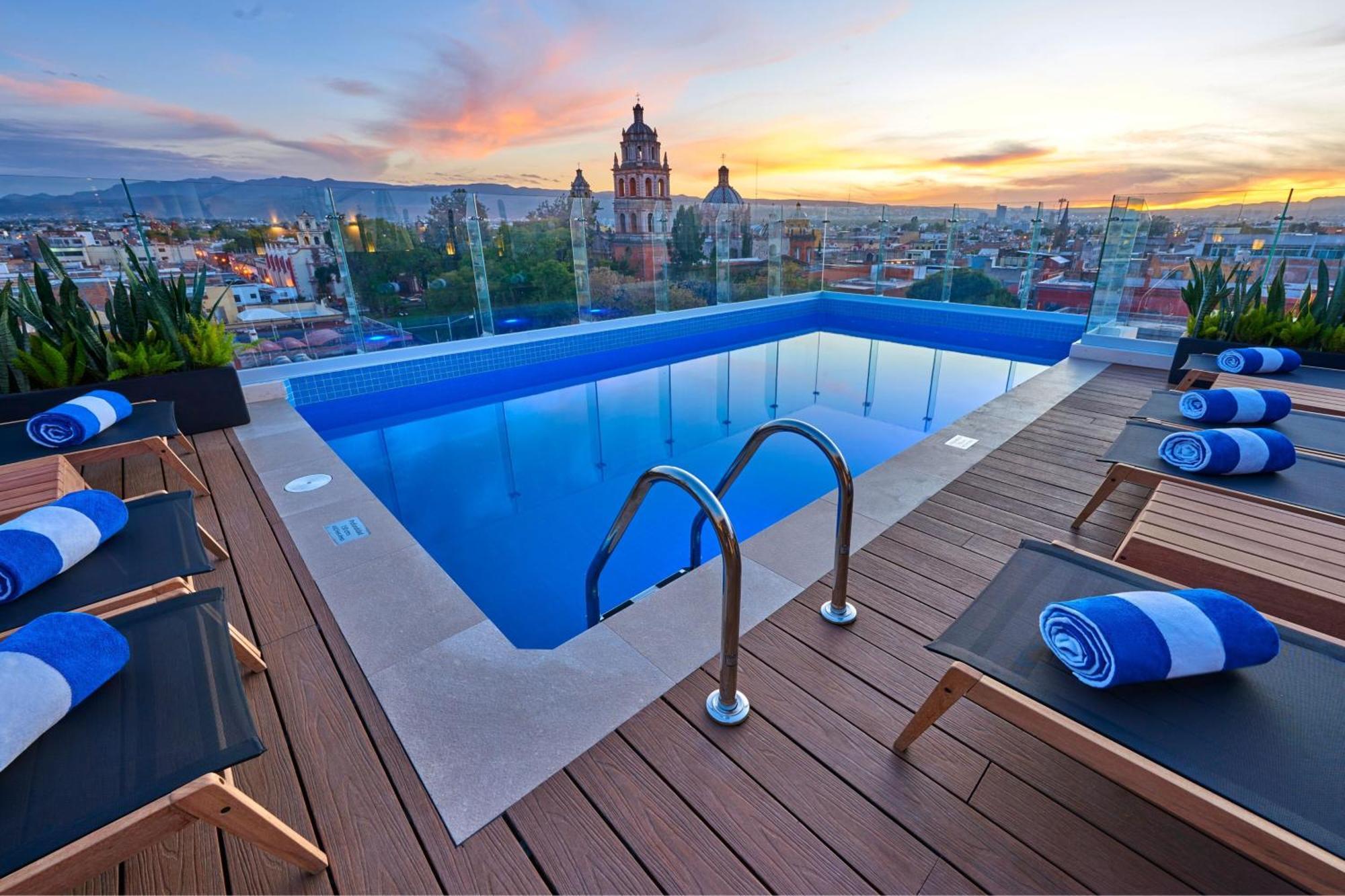 City Centro By Marriott San Luis Potosi Bagian luar foto